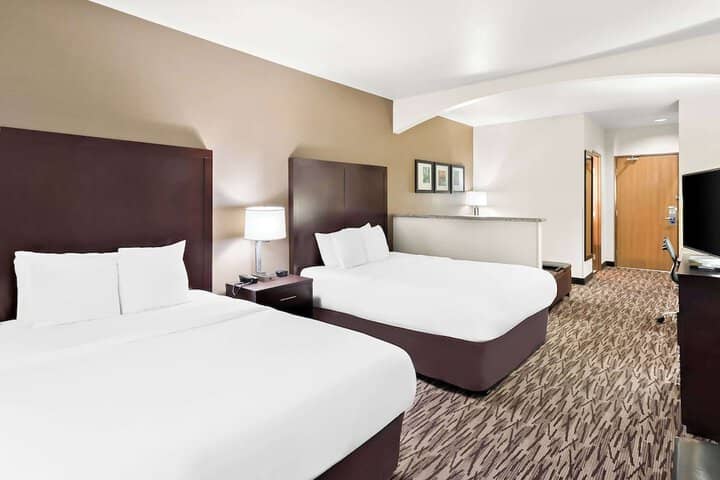 Room 20 of 37